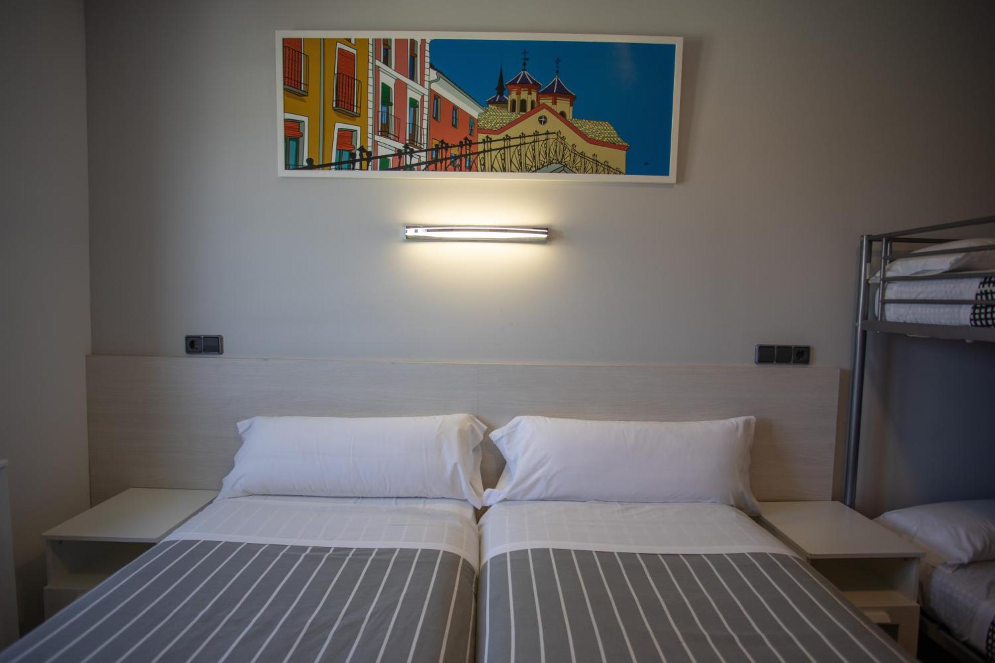 Hotel Lb Villa De Cuenca เกว็งกา ภายนอก รูปภาพ
